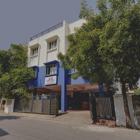 Hotel O J2 Service Apartment Chennai Extérieur photo