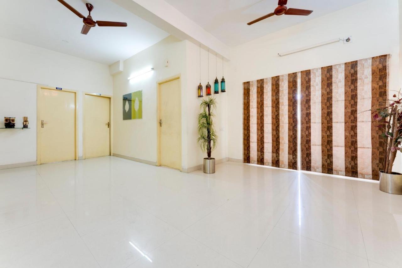 Hotel O J2 Service Apartment Chennai Extérieur photo